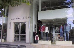 Tommy Hilfiger